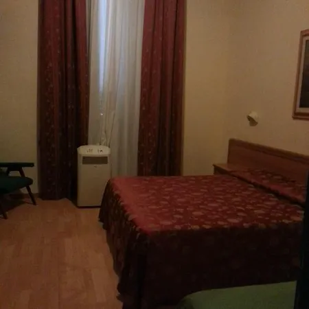 Отель Valtorta 3*