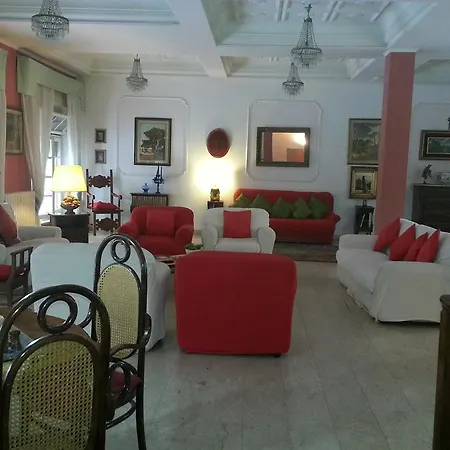 Valtorta Отель 3*