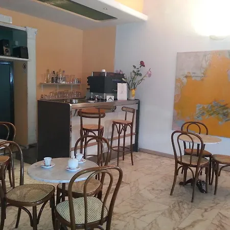 Valtorta Отель 3*